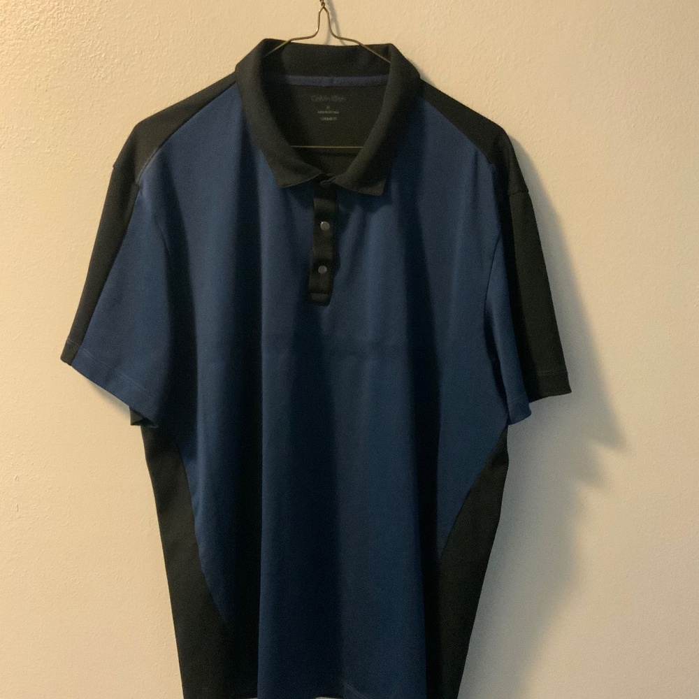 Calvin Klein Men’s Colorblock Polo Shirt – Size XL